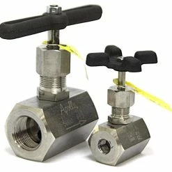 New 👍 Apollo Valves 60A Series 1/2 in. Carbon Steel FNPT Globe Valve ❤️